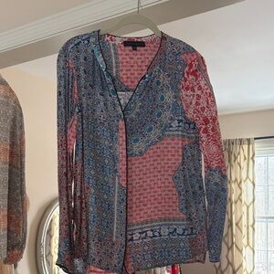 Sanctuary Blue & Pink Mixed-Print V-Neck Blouse